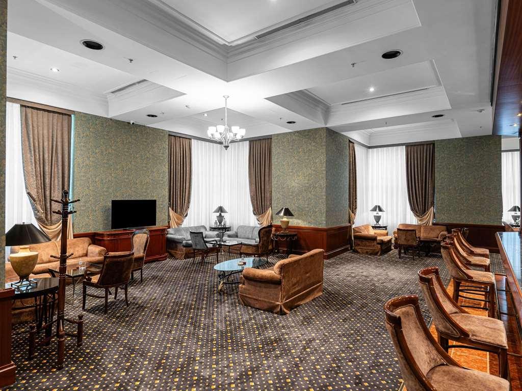 Moevenpick Hotel طشقند المطعم الصورة