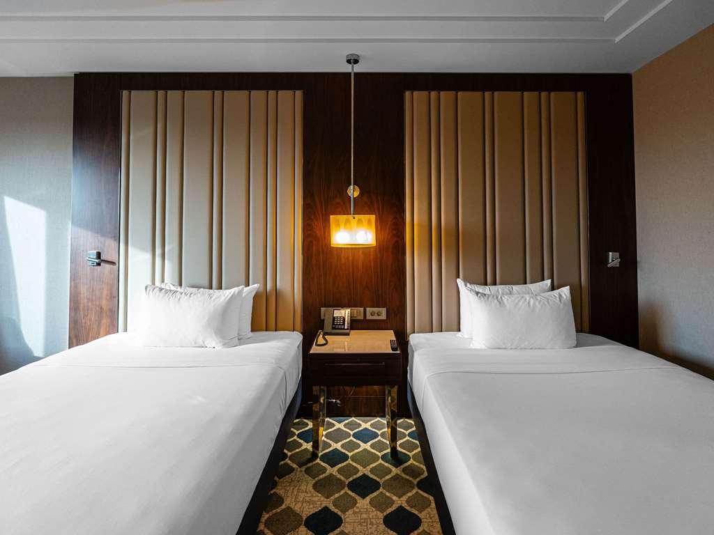 Moevenpick Hotel طشقند الغرفة الصورة