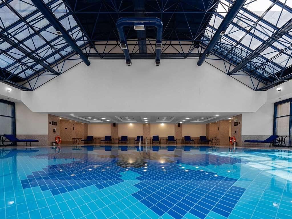 Moevenpick Hotel طشقند المرافق الصورة