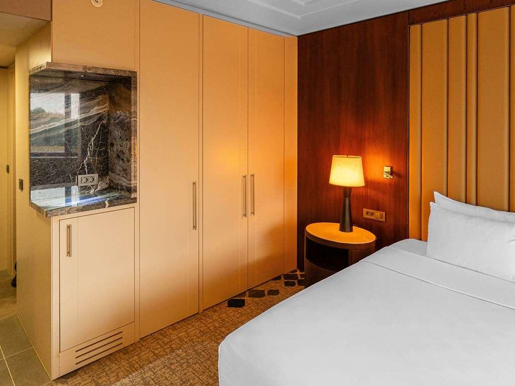 Moevenpick Hotel طشقند الغرفة الصورة
