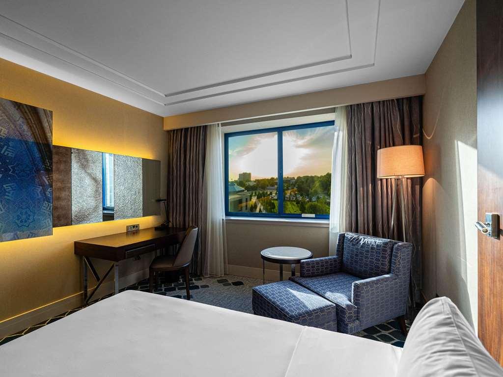 Moevenpick Hotel طشقند الغرفة الصورة